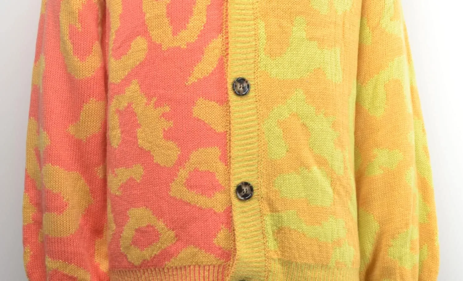 chouyatou Women's Color Block Leopard Print Button Down Long Sleeve Cardigan Sweaters