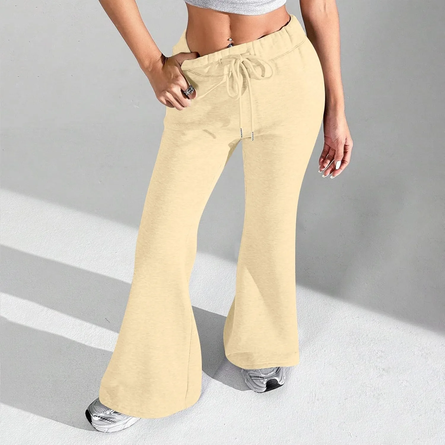 Flare Sweatpants Women High Waisted Wide Leg Pants Comfy Fleece Sweatpants Casual Loose Fit Yoga Pants with Pockets