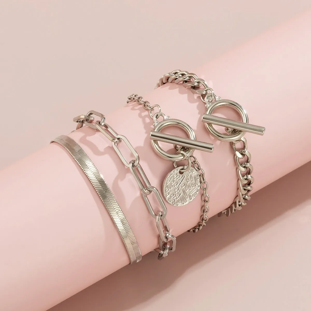 Metal Hollow Chain Snake Bone Bracelet – Sleek and Edgy Design