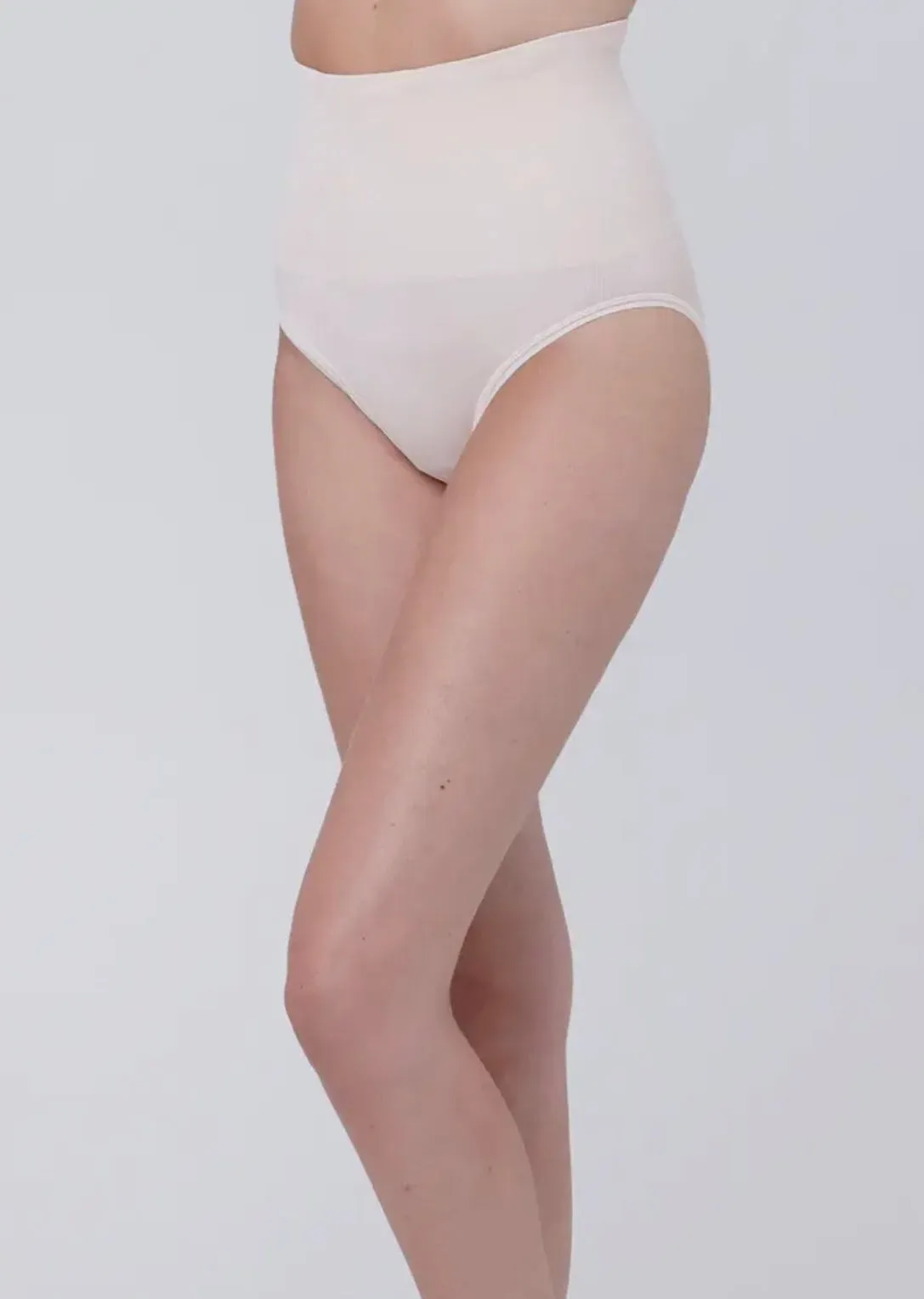 Recovery Compression Briefs - Pale Pink