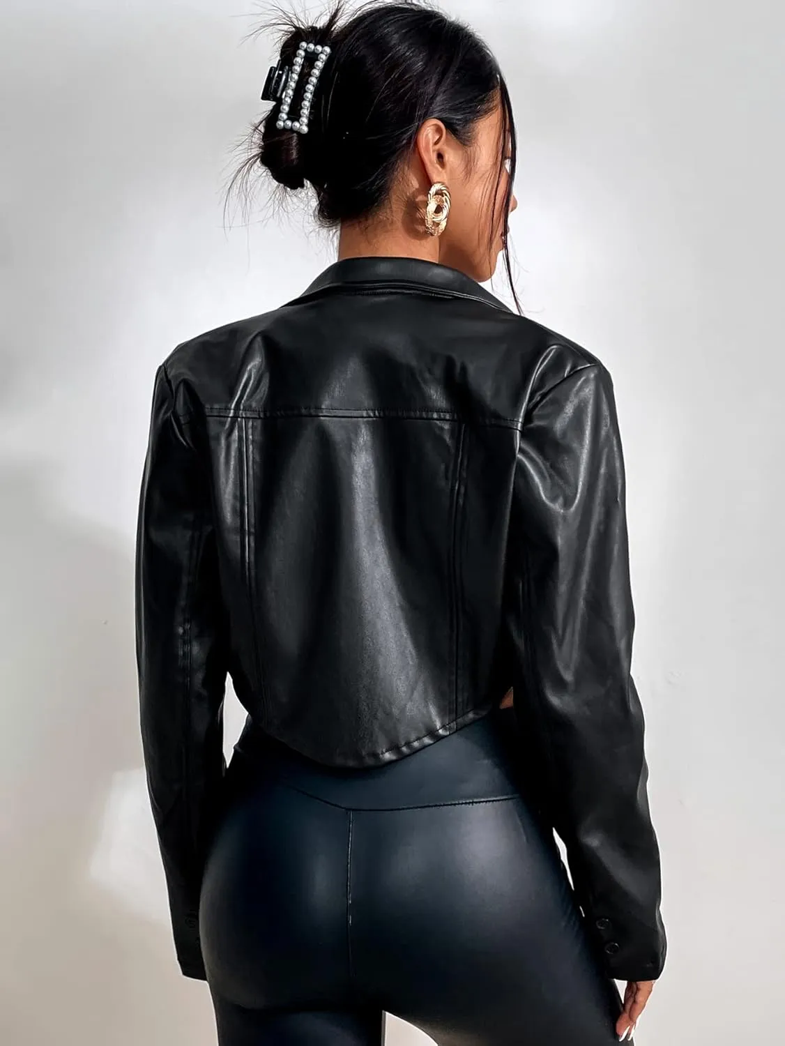 SweatyRocks Women's PU Leather Cropped Coat Casual Button Front Jacket with Bust Pocket