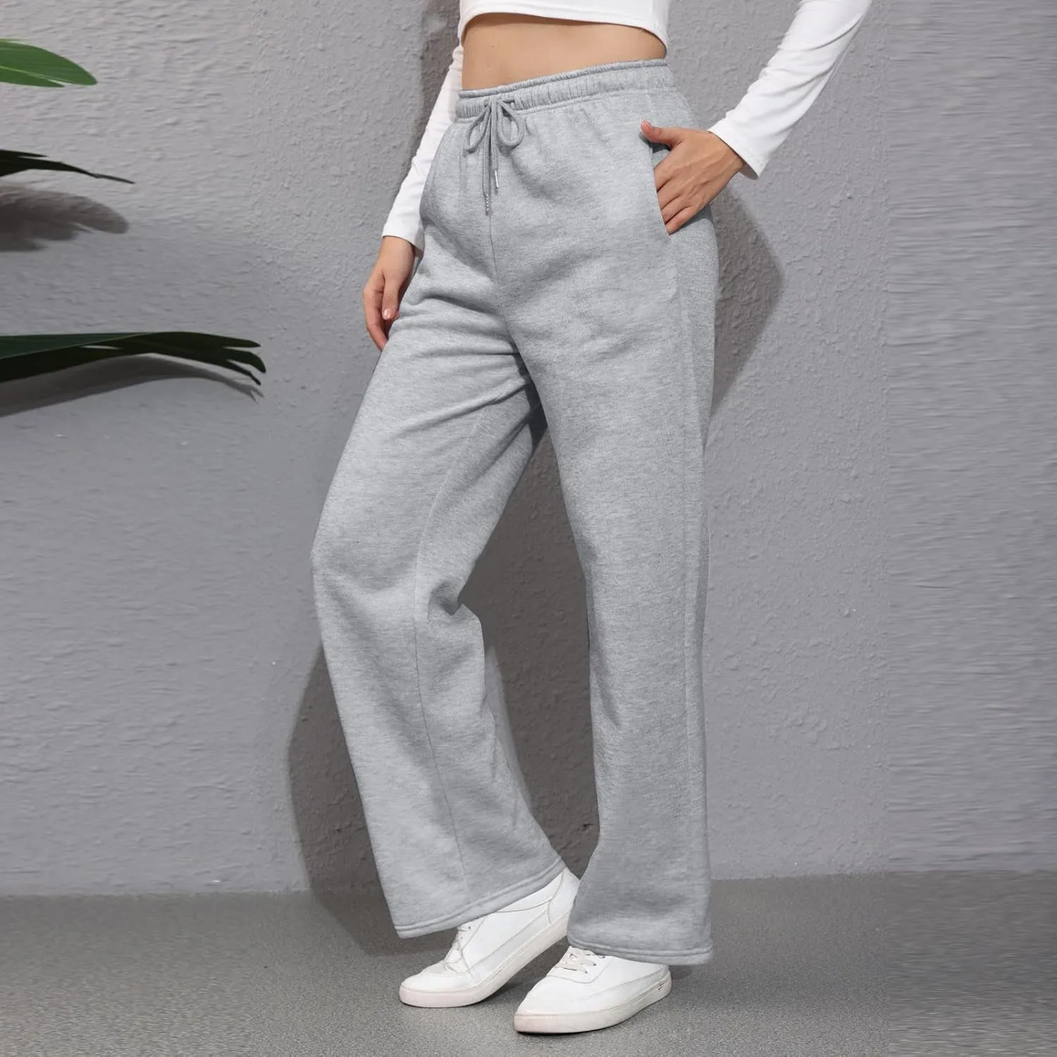 Wide Leg Sweat Pants for Womens High Waisted Fleece Sweatpants with Pockets Y2k Baggy Comfy Athletic Jogger Pants