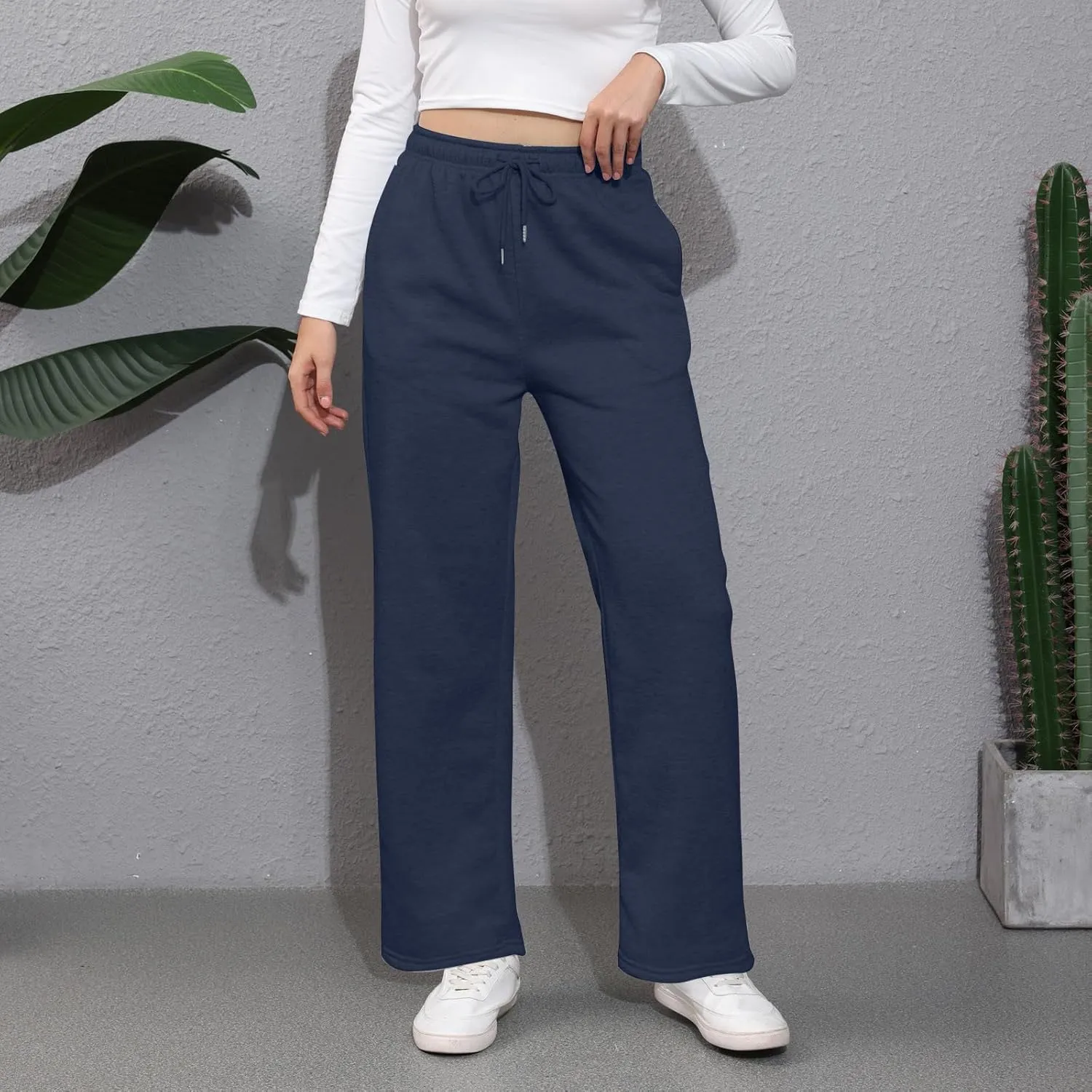Wide Leg Sweat Pants for Womens High Waisted Fleece Sweatpants with Pockets Y2k Baggy Comfy Athletic Jogger Pants