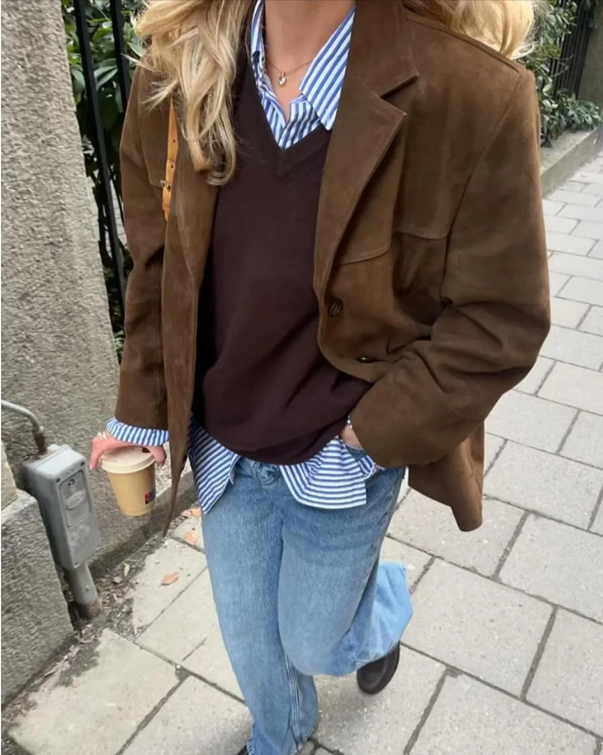 Woman Chic Brown Lapel Suede Jacket Aesthetic Y2k Pocket Long Sleeve Faux Leather Jacket Coat Outwear Streetwear