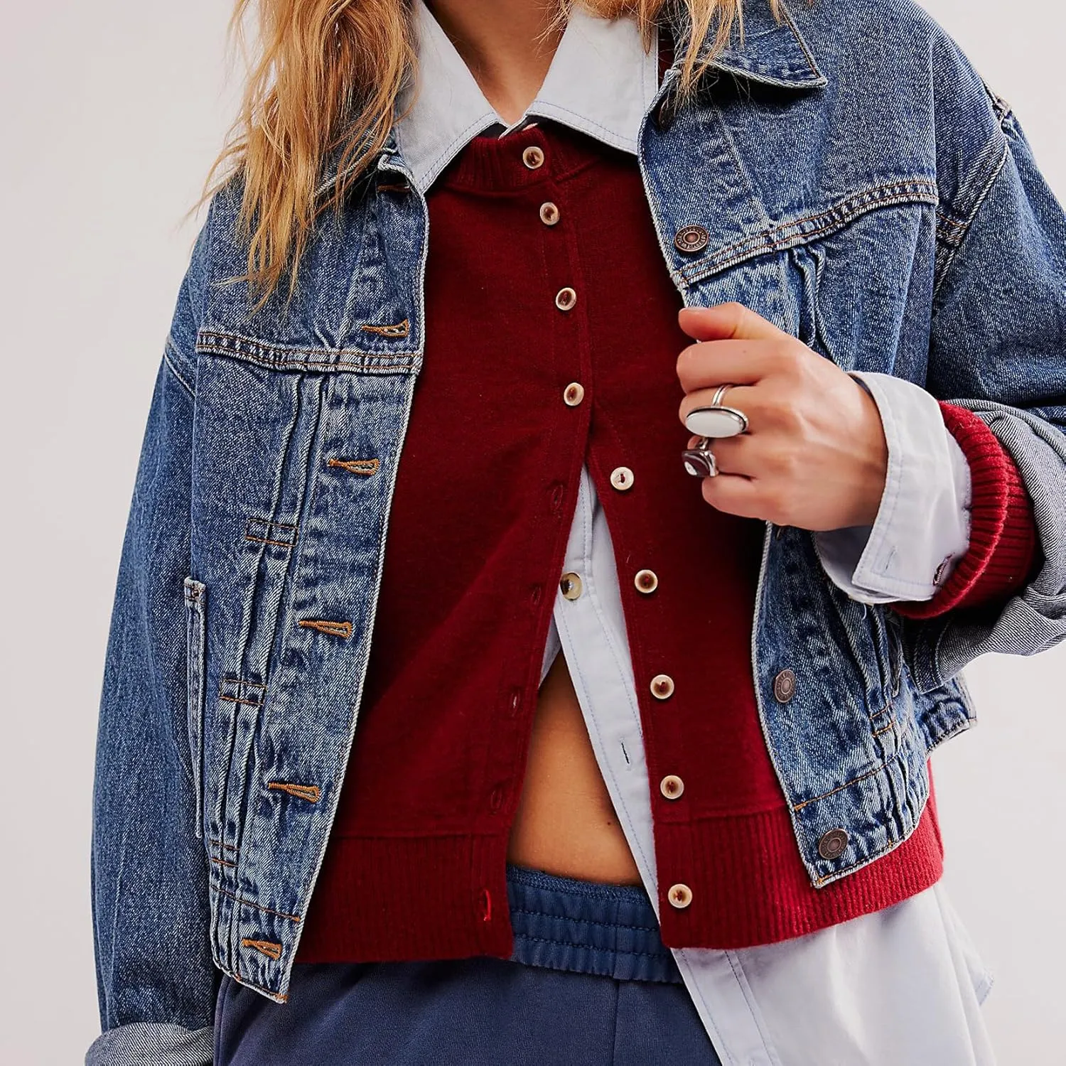 Women Y2k Classic Crop Cardigan Sweater Button Down Long Sleeve Lightweight Knit Basic Shirt Fall Cardigan Tops