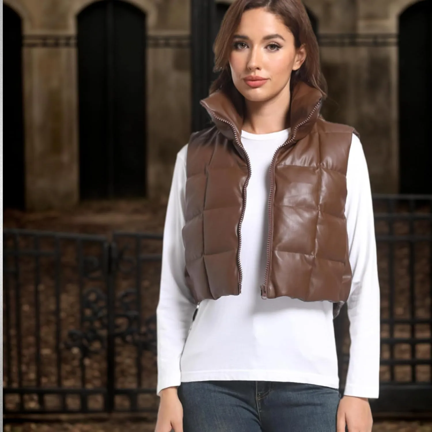 Womens Cropped Puffer Vest Faux Leather Winter Warm Padded Vest Lightweight Sleeveless Outerwear Gilet
